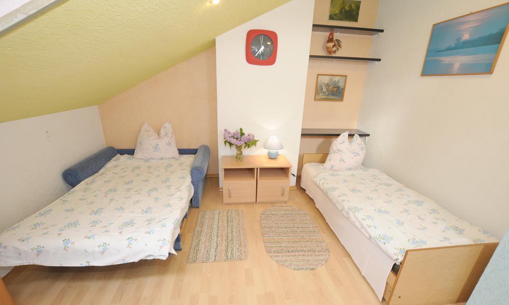 Villa Cztery Pory Roku Grzybowo  Zimmer foto