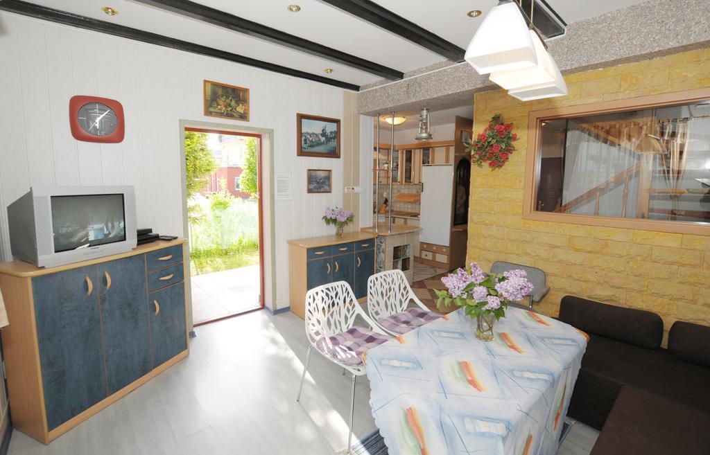 Villa Cztery Pory Roku Grzybowo  Zimmer foto